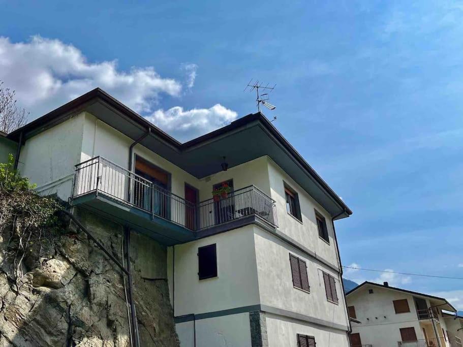 La Casa Di Sabi Appartement Locana Buitenkant foto