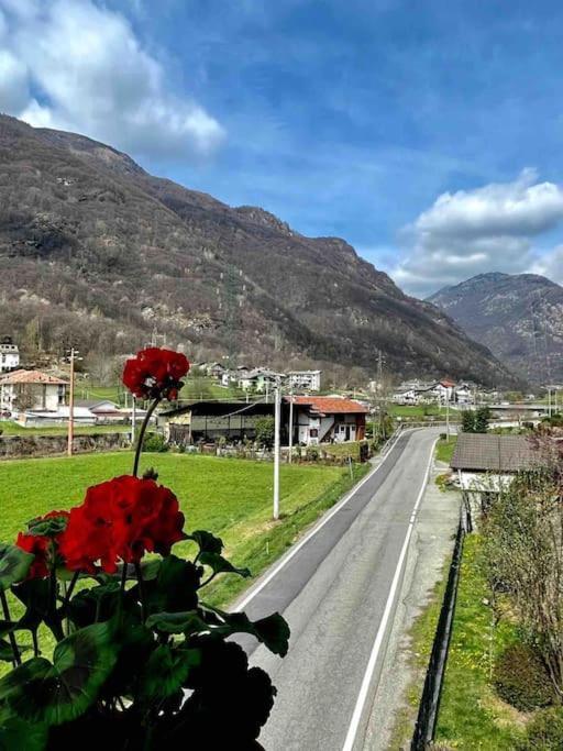 La Casa Di Sabi Appartement Locana Buitenkant foto